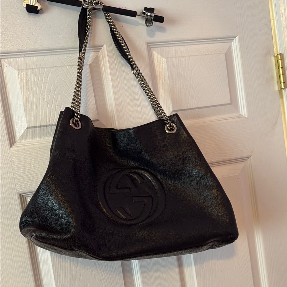 Gucci Black Leather Shoulder Bag with Chain Straps